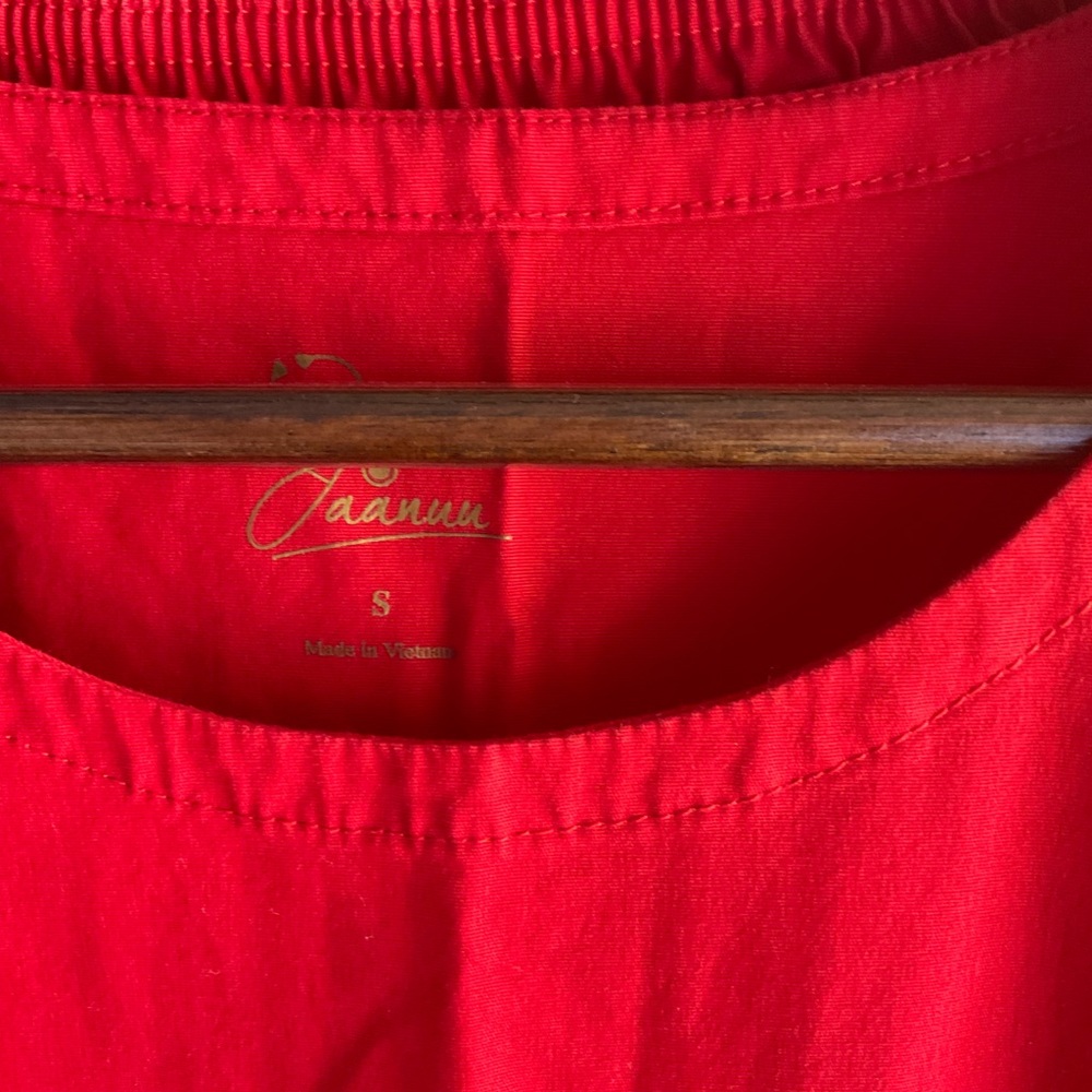 Jaanuu Red Scrub Set - Picture 3 of 7